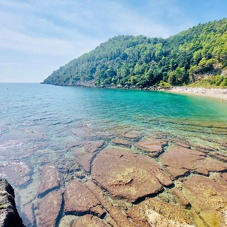 Minturnae Hotel Scauri  Bagian luar foto