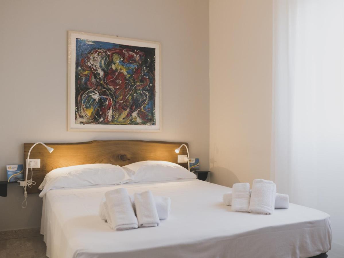 Minturnae Hotel Scauri  Bagian luar foto