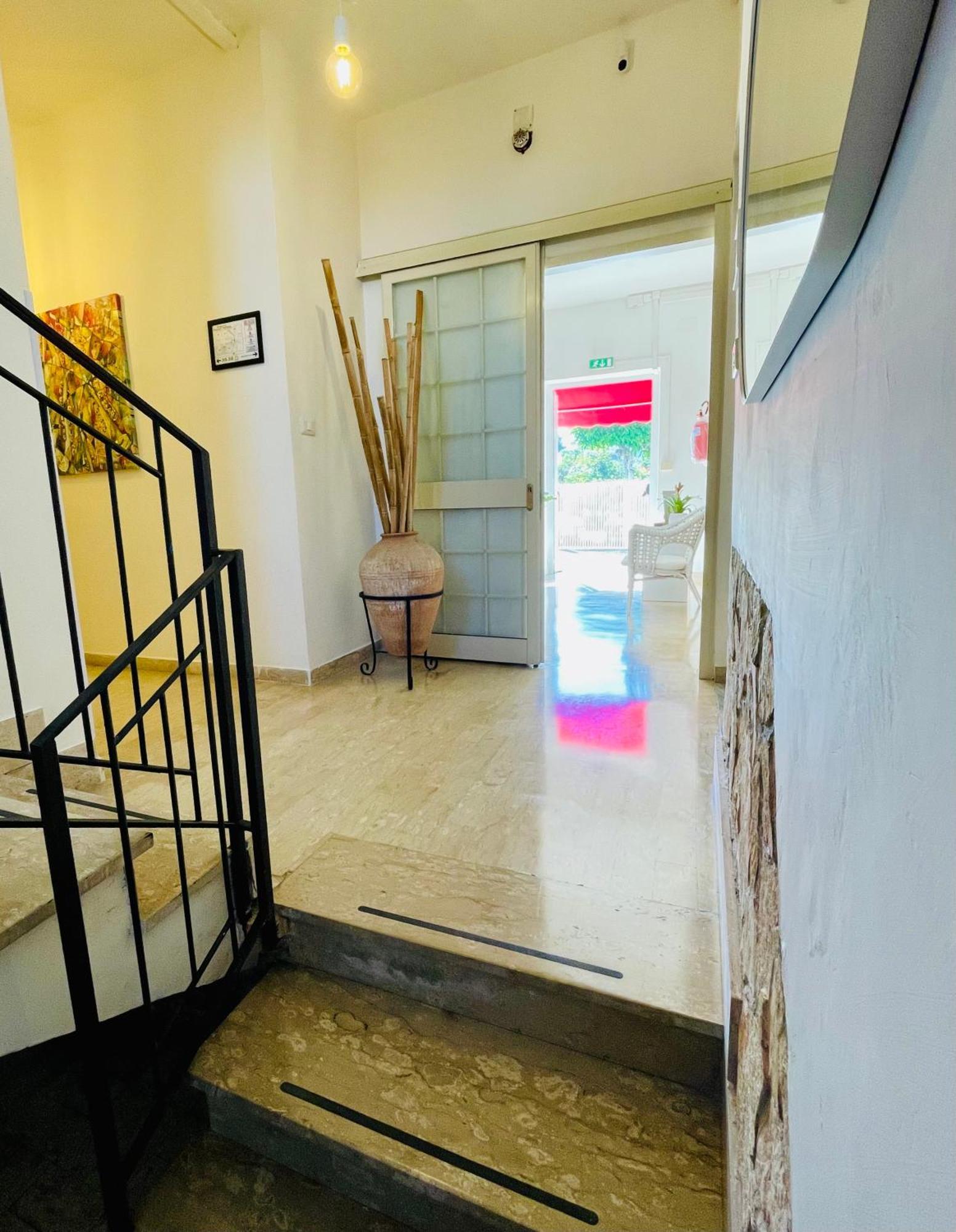 Minturnae Hotel Scauri  Bagian luar foto
