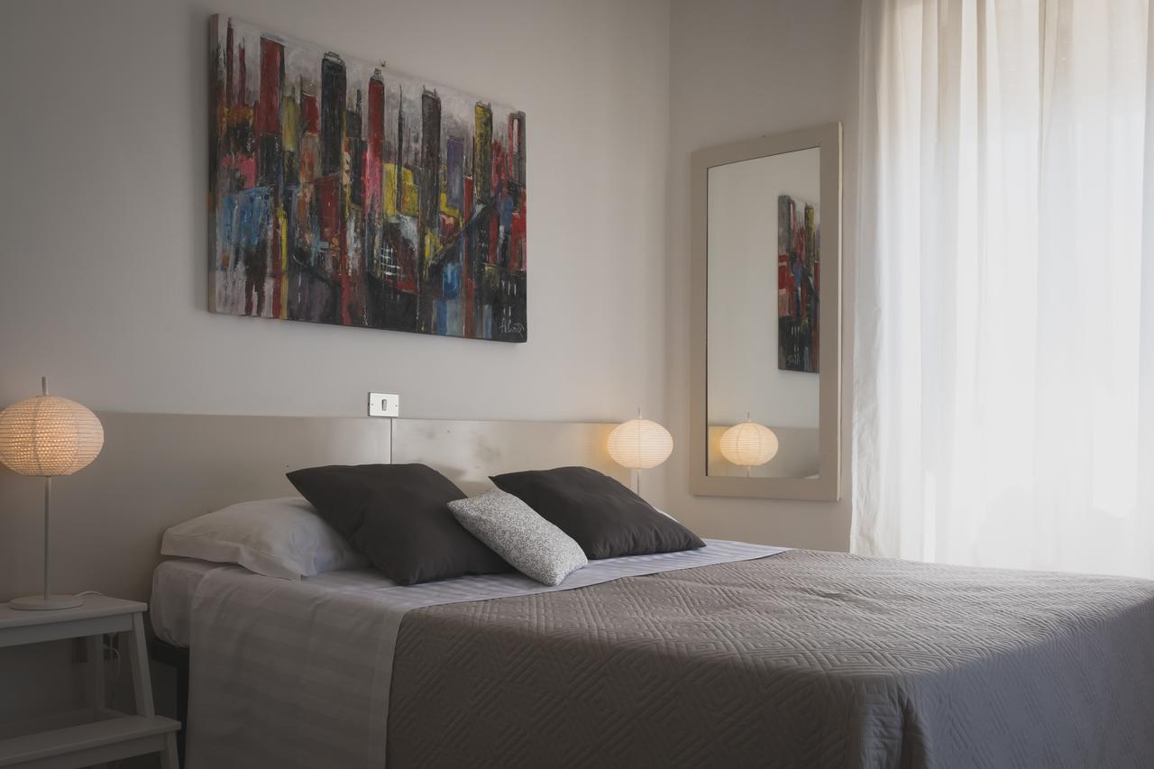 Minturnae Hotel Scauri  Bagian luar foto