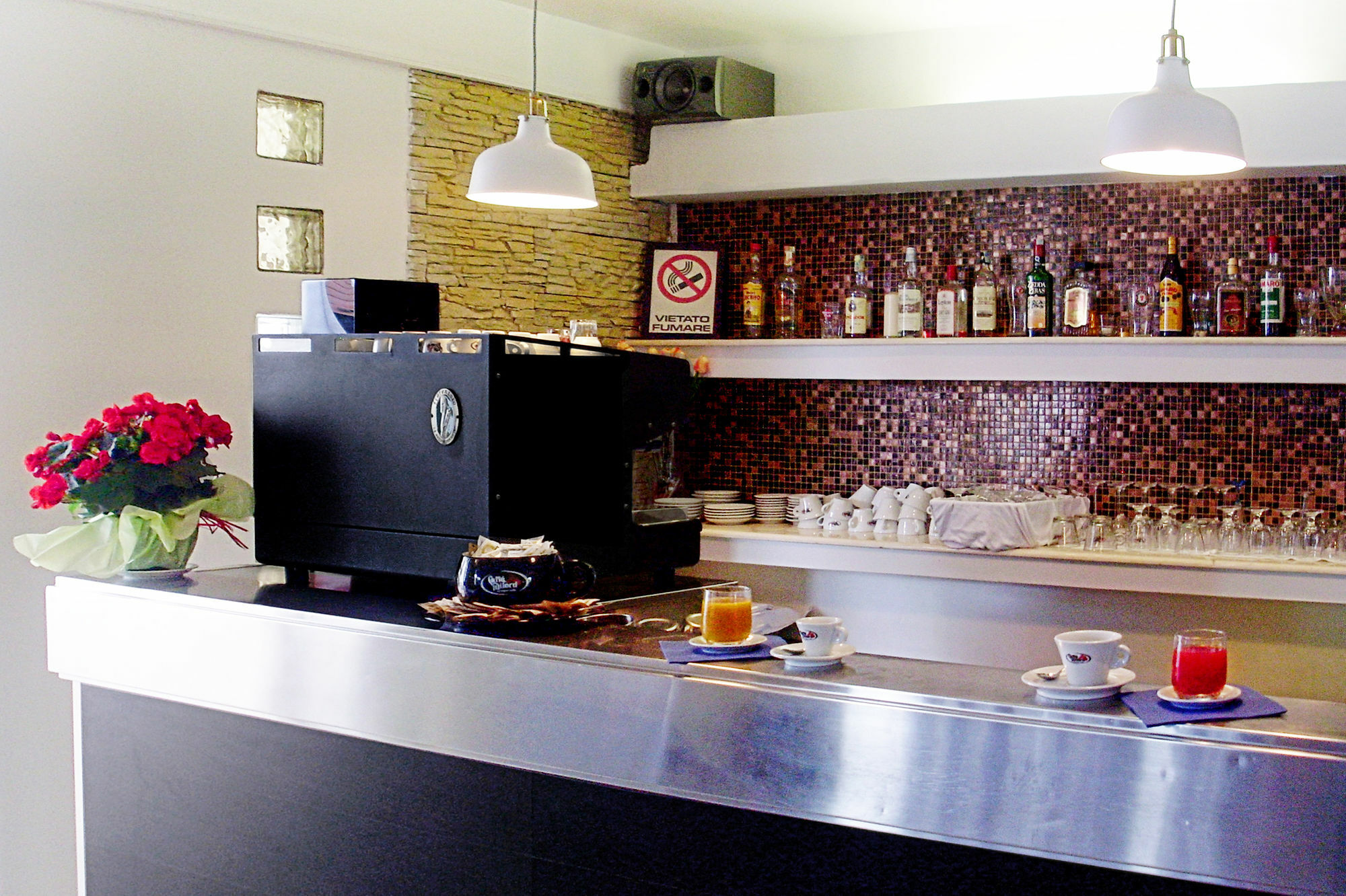 Minturnae Hotel Scauri  Bagian luar foto